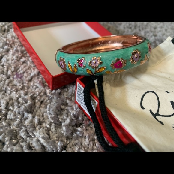 Bangle bracelet - Picture 2 of 2